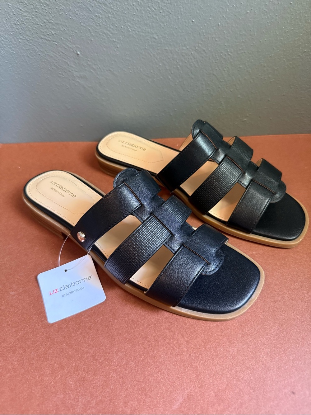 Liz Claiborne Womens Meridian Flat Sandals